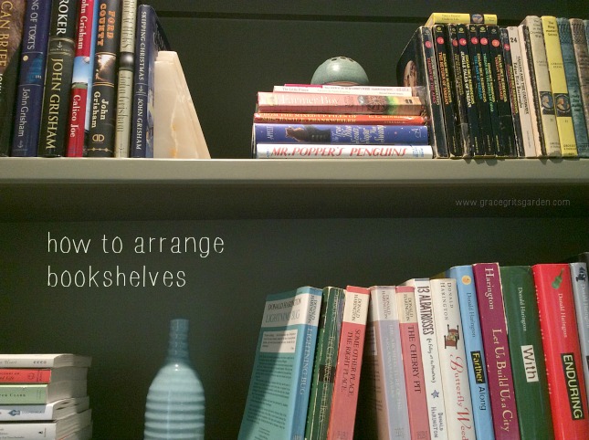 How to arrange bookshelves(or at least how I do it 